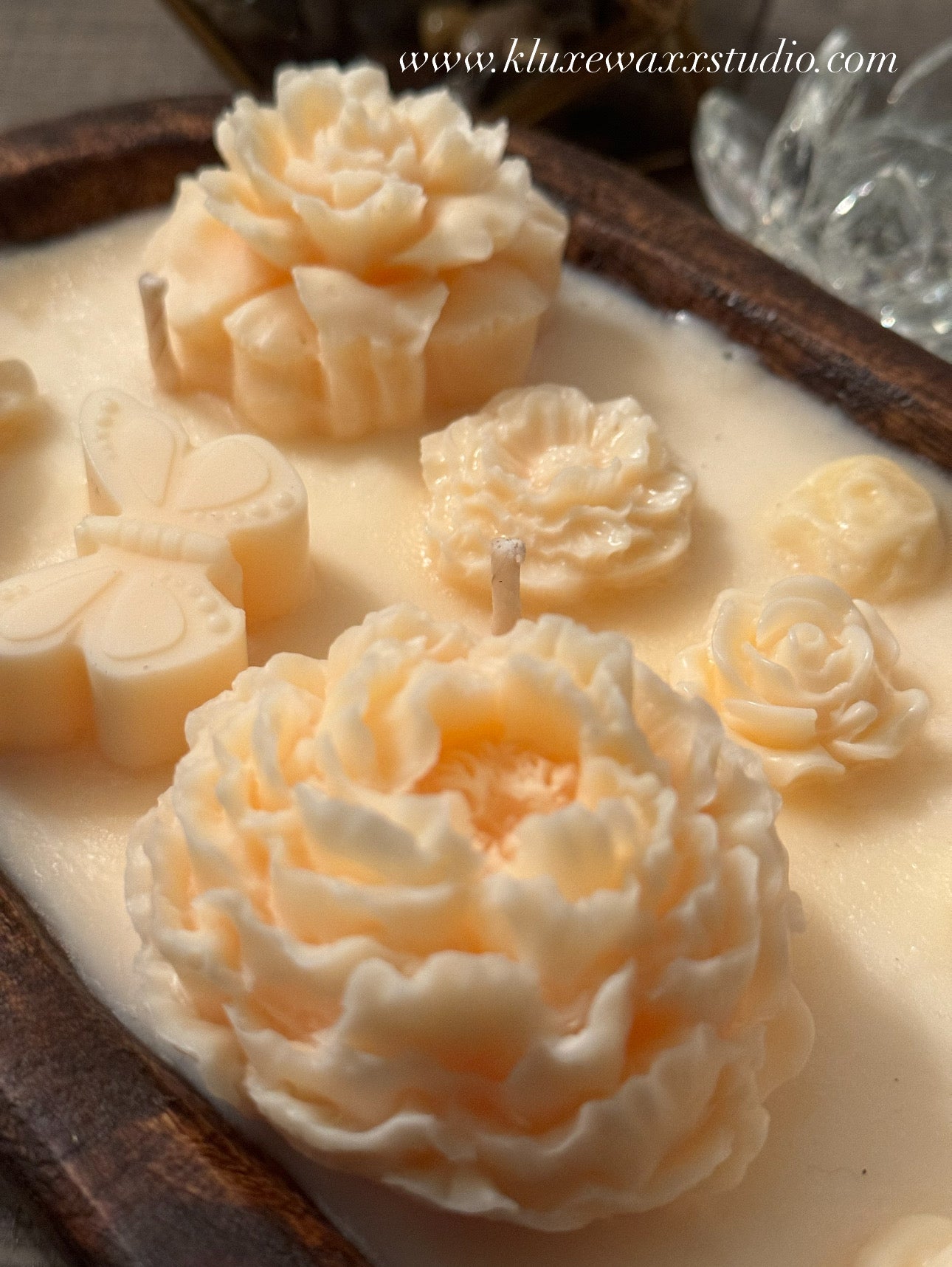 Beauty Botanical Flower Candle