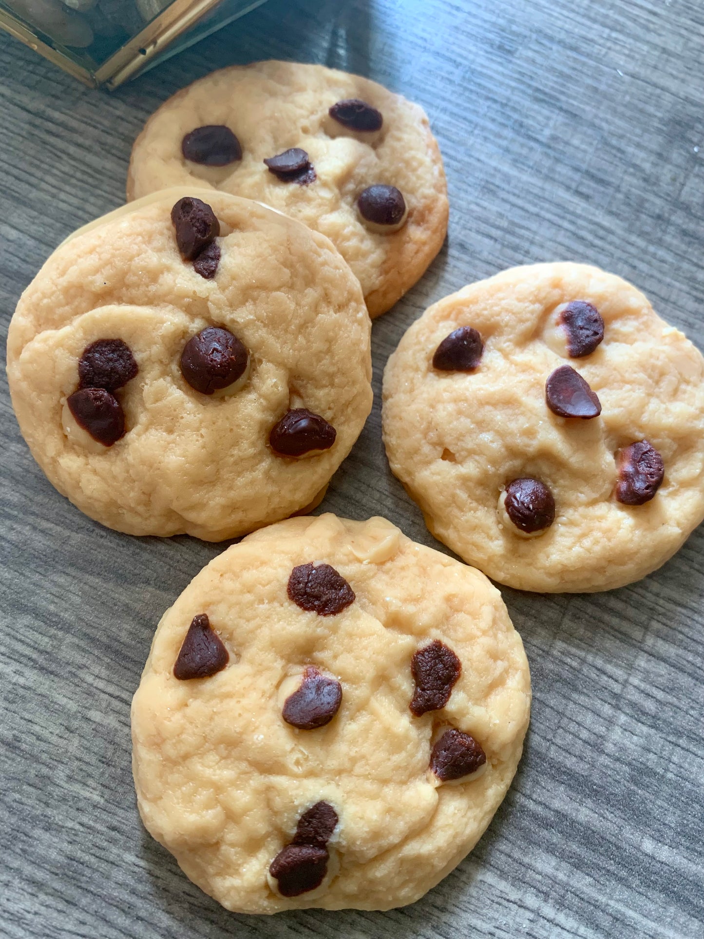 Chocolate Chip Cookie Melts