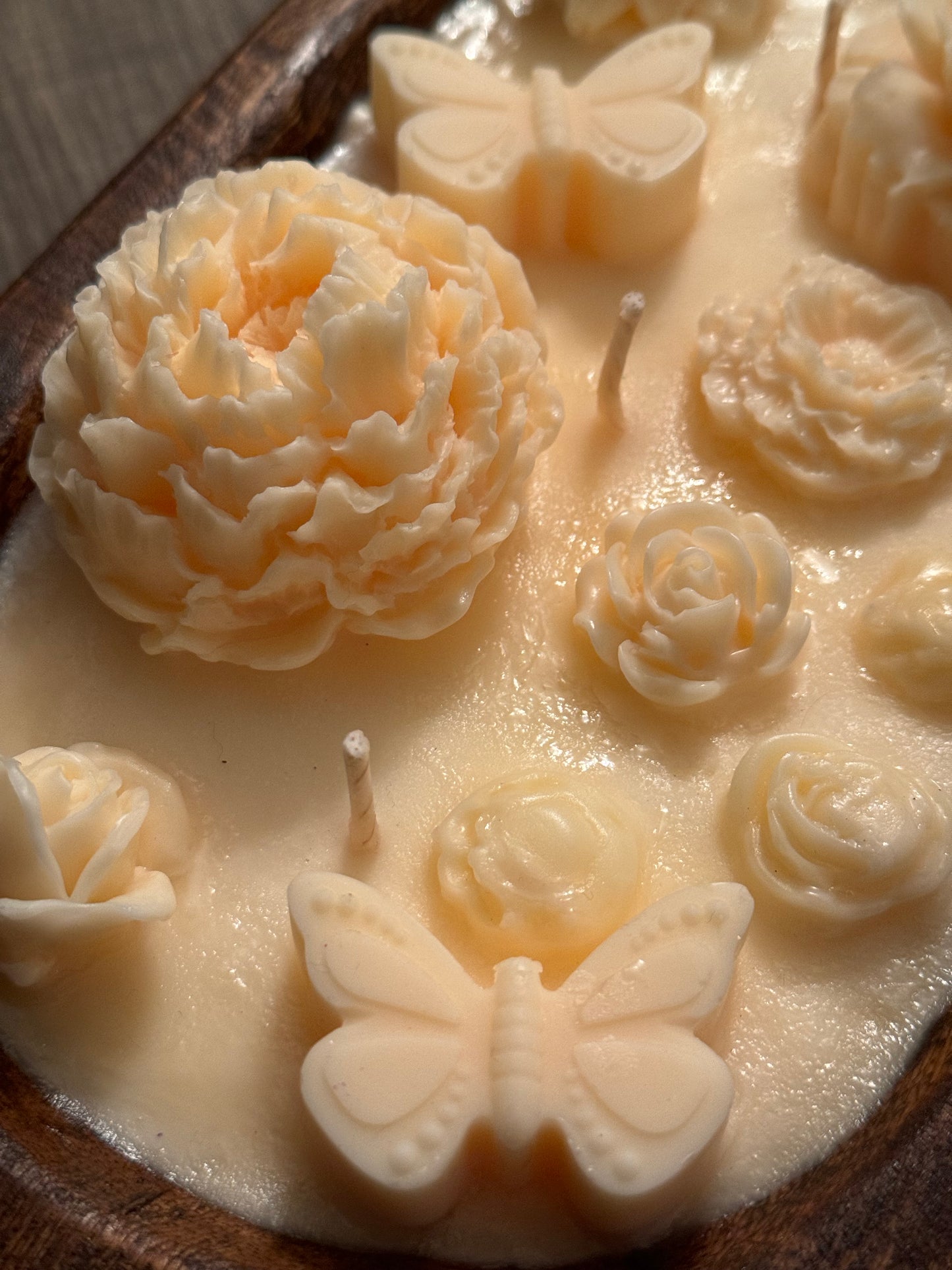 Beauty Botanical Flower Candle