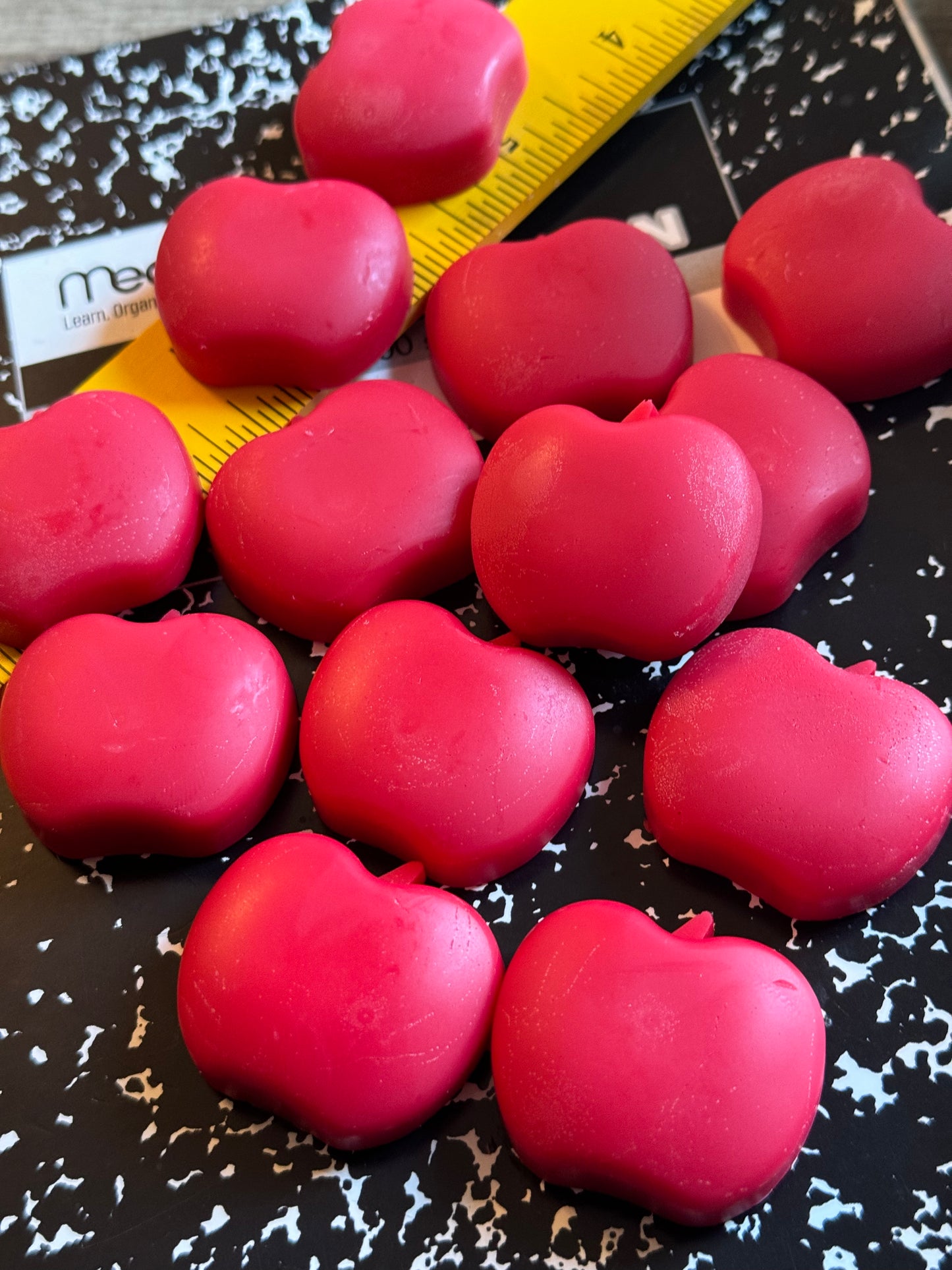 Red Apple Wax Melts πππ