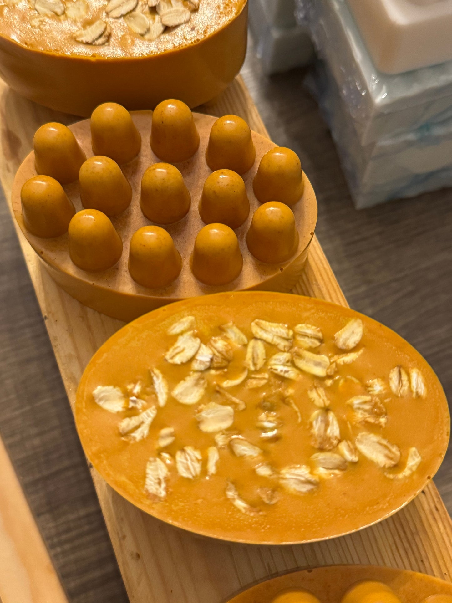 Turmeric & Honey or Turmeric, Oatmeal & Honey Massage Soap Bar