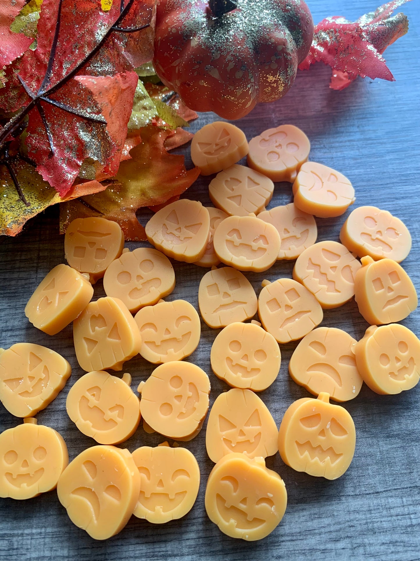 Mini Pumpkin Wax Melts