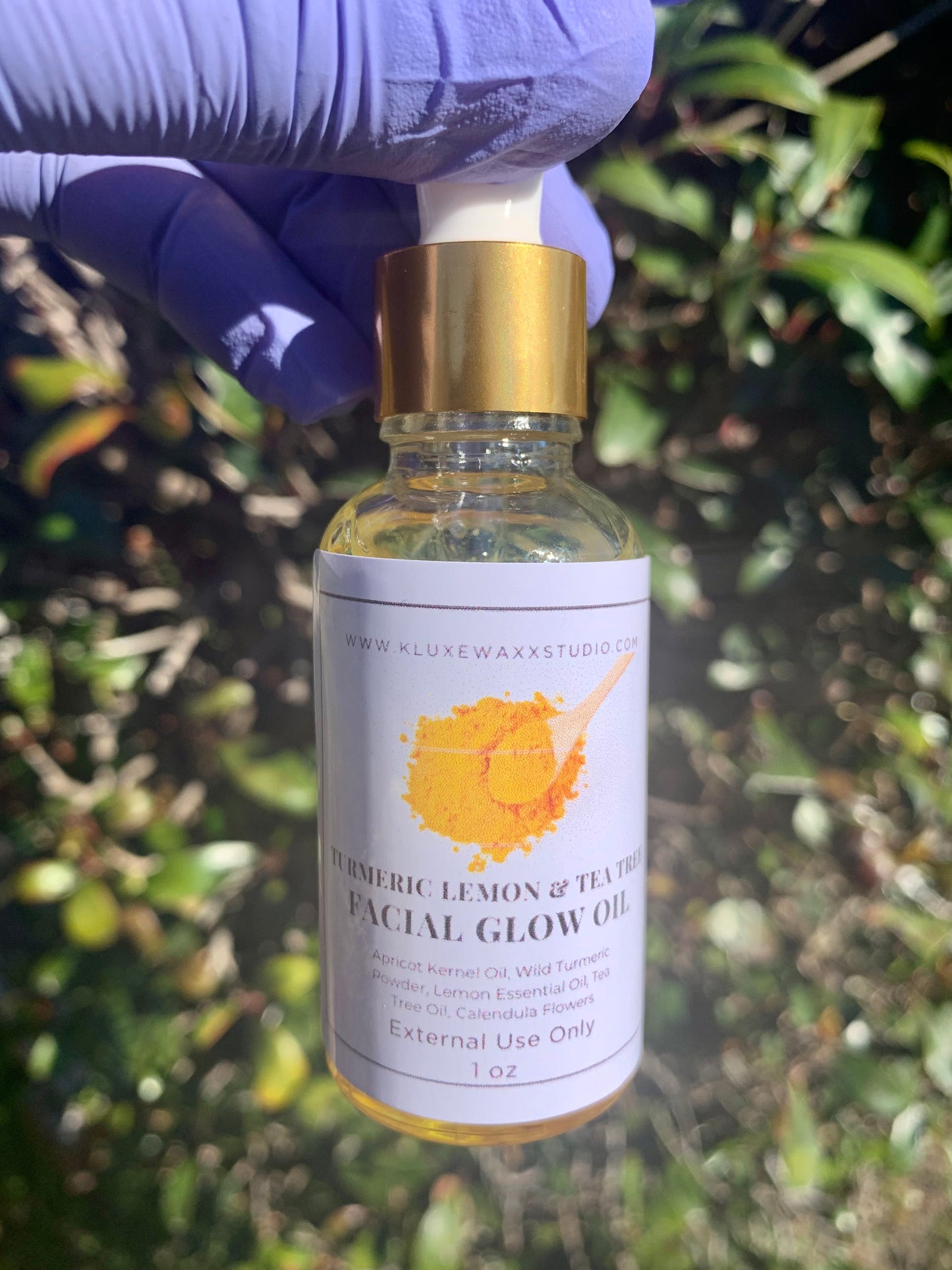 Turmeric Lemon & Tea Tree Facial Glow Oil