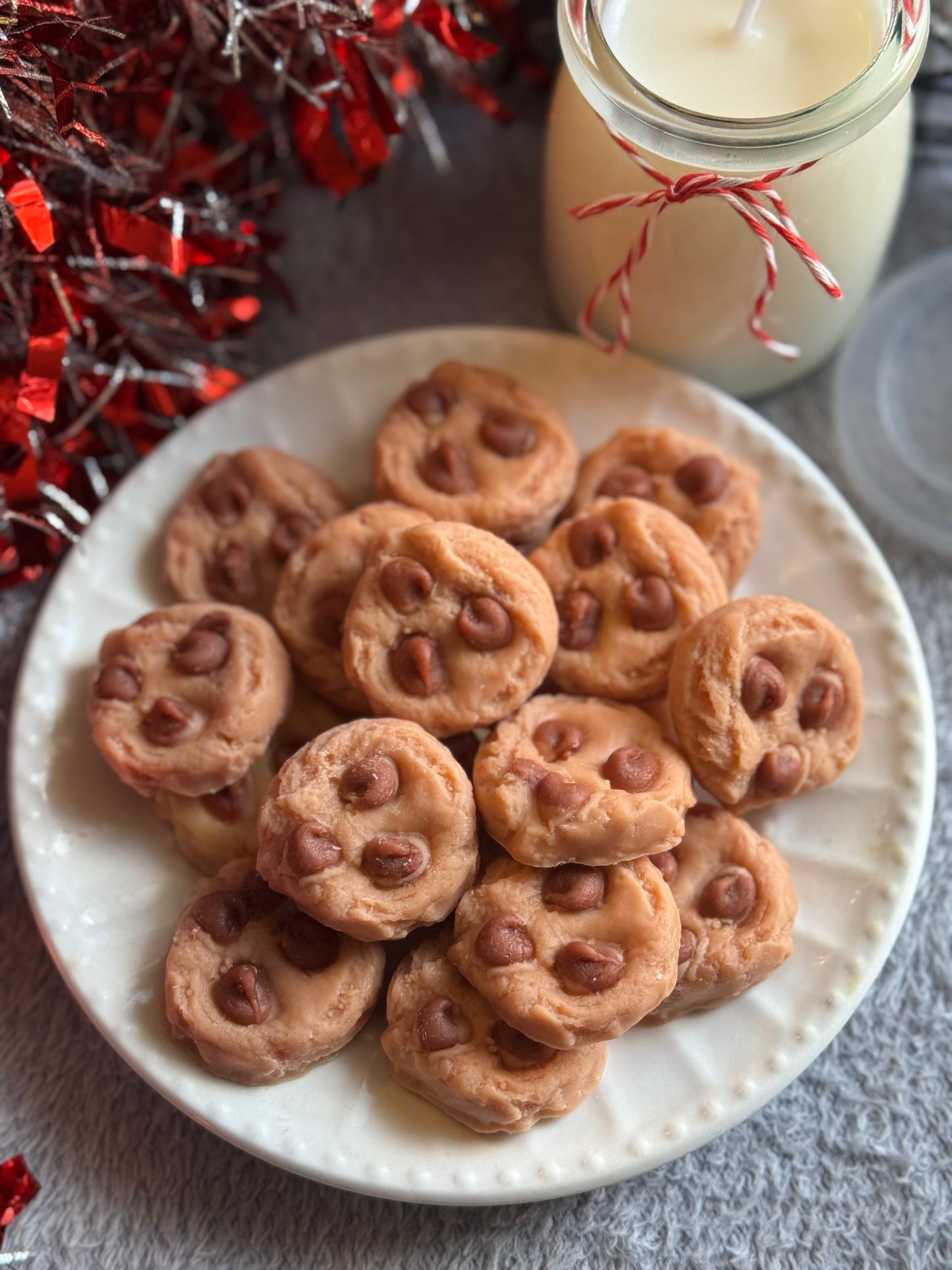 Mini Chocolate Chip Cookie Melts