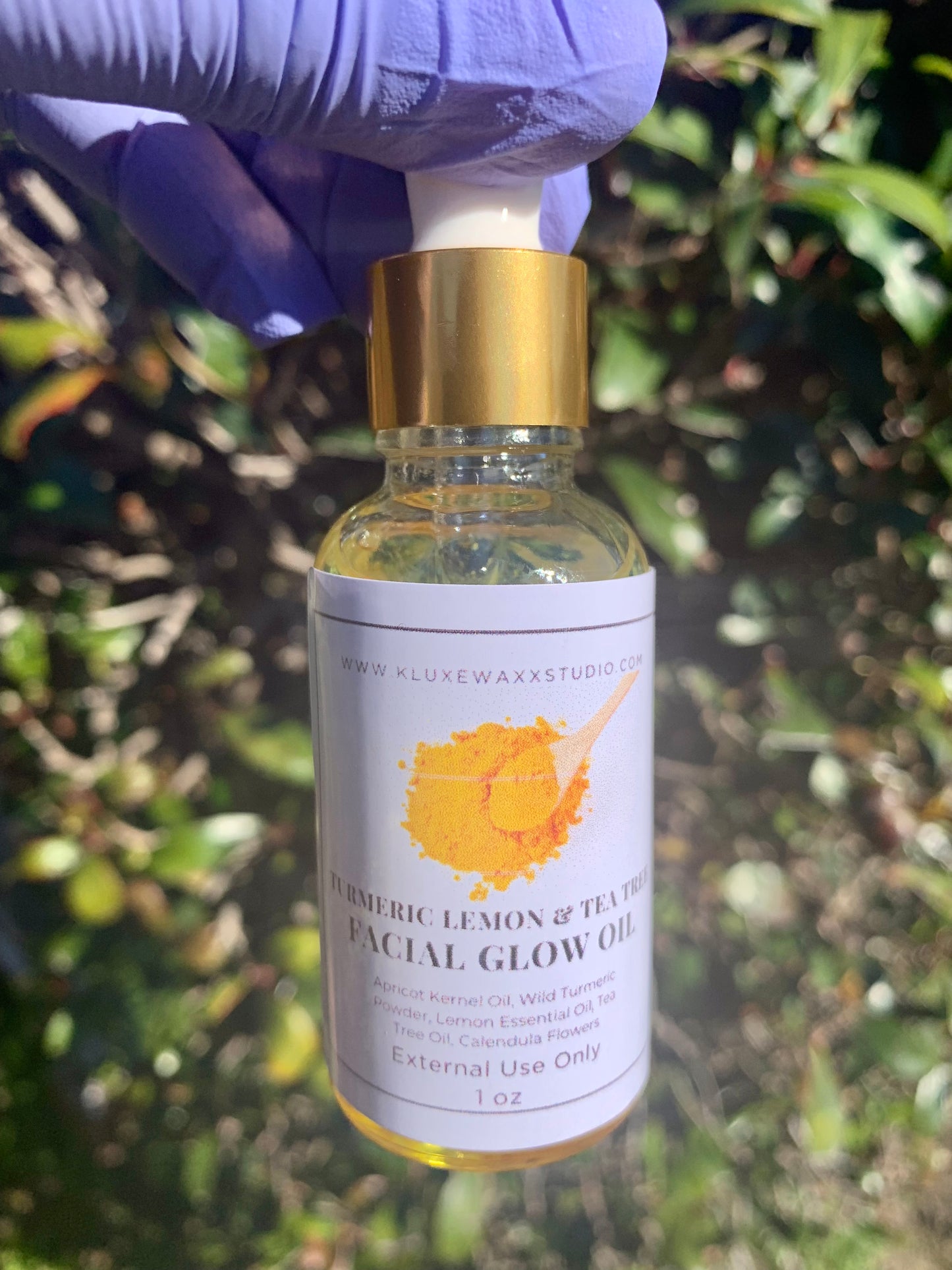 Turmeric Lemon & Tea Tree Facial Glow Oil