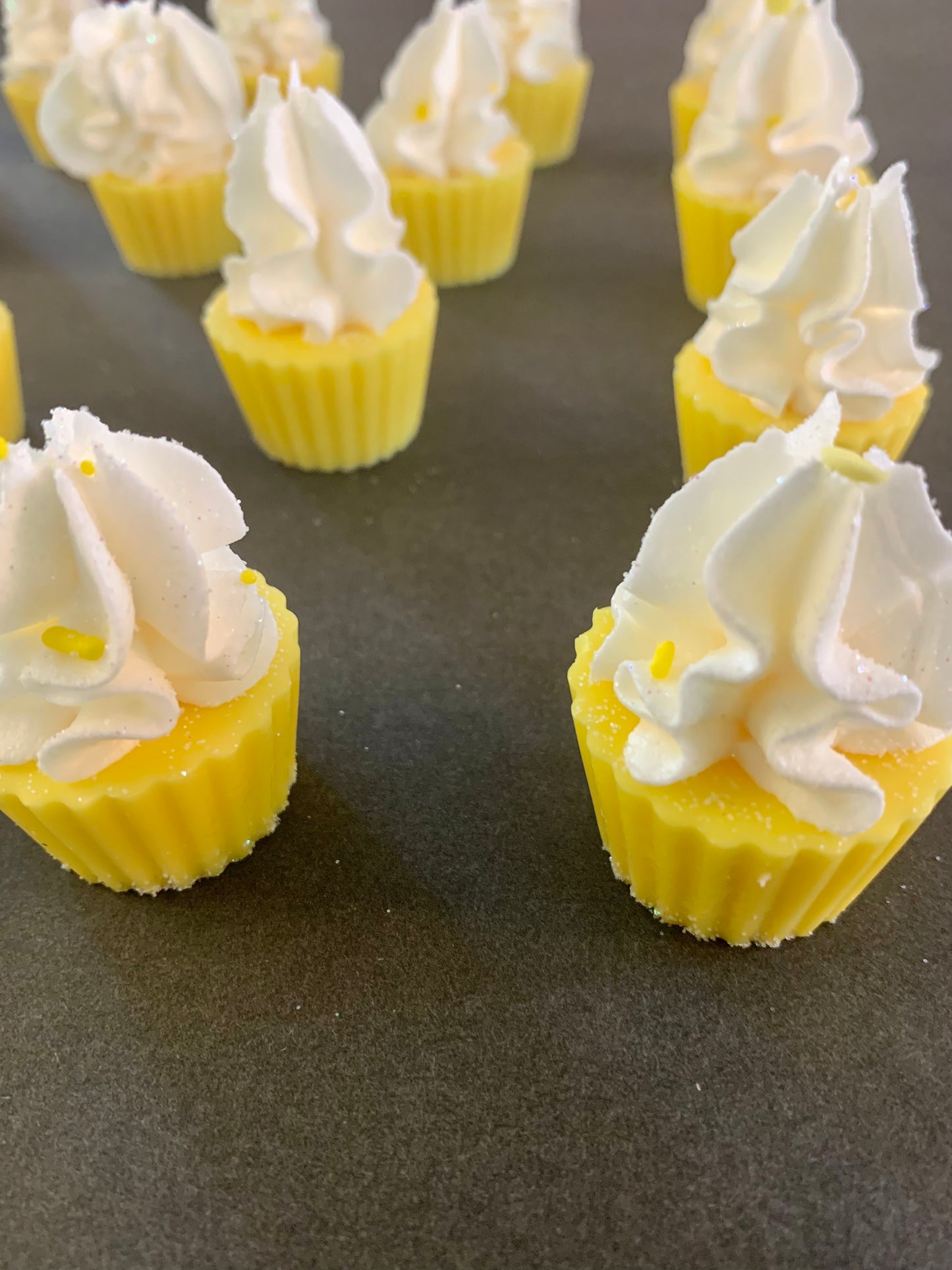 Mini Lemon Cupcake Melts