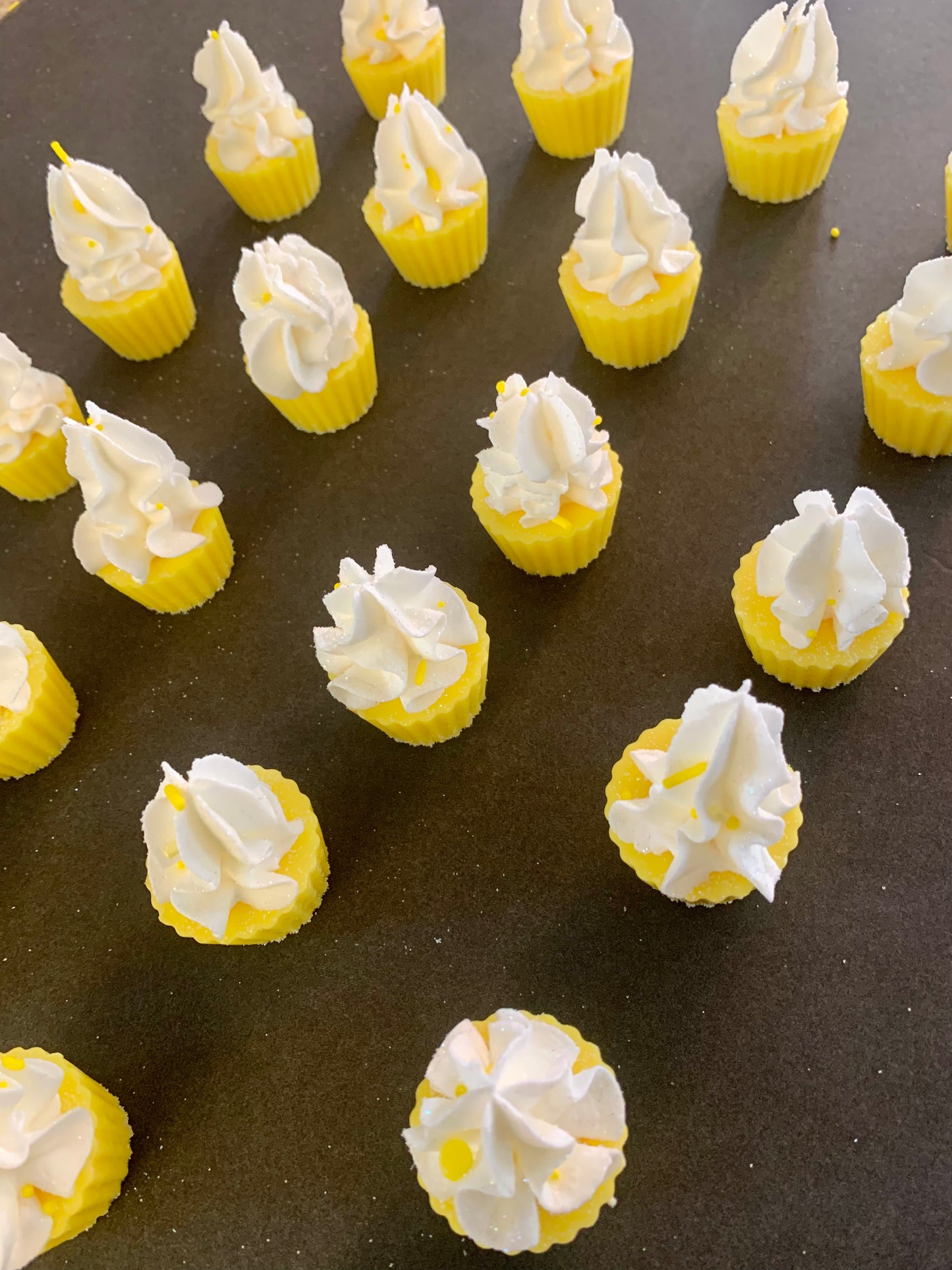 Mini Lemon Cupcake Melts