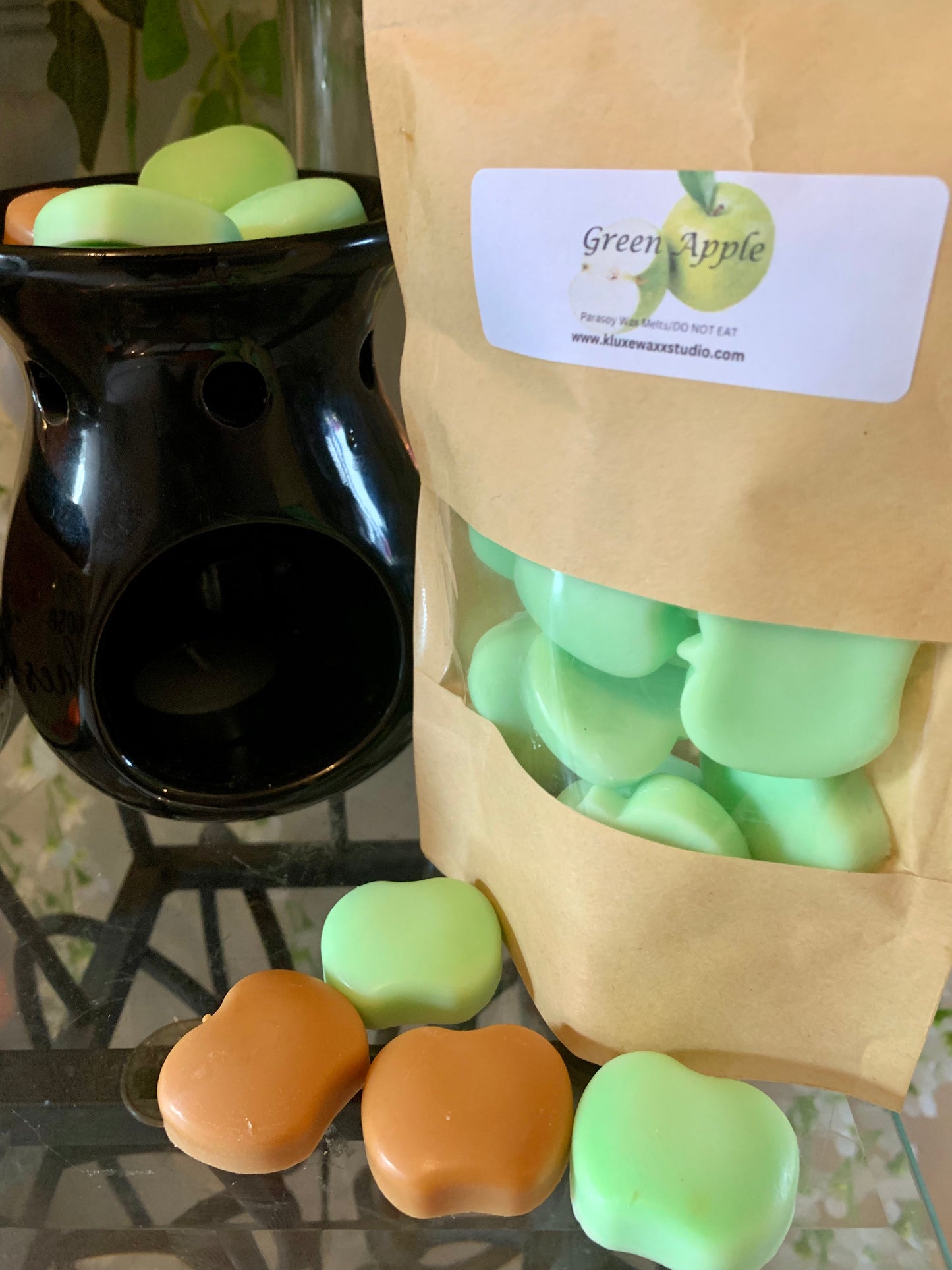 Green/Red Apple Wax Melts